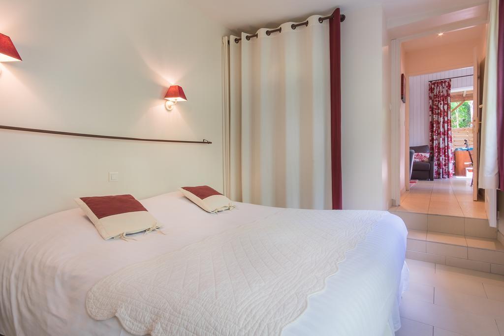 Manoir Du Parc (Adults Only) Hotel Amboise Exterior foto